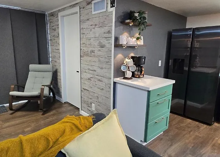Cozy Private Retreat